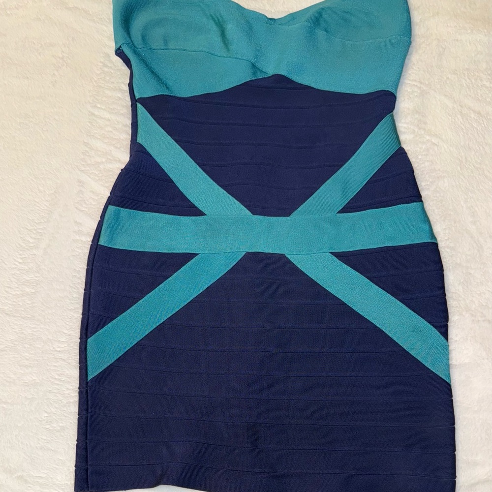 Elegant Blue and Teal Strapless Dress